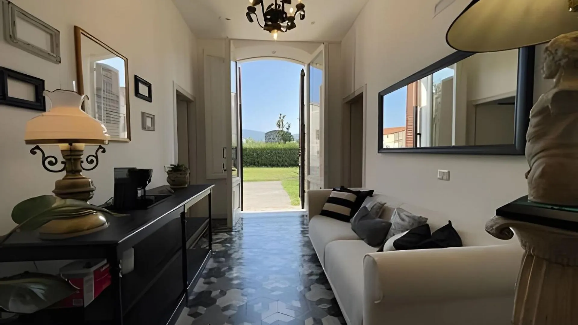 לוקה Villa Nanni - Camera Le Mura Vicino Al Centro